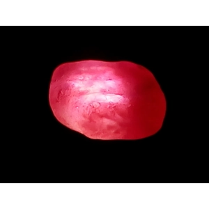 MUESTRA RUBÍ EN BRUTO SIN TALLAR