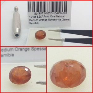 Granate Espesartita de Namidia talla Oval 3.21 Cts