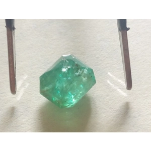Esmeralda Colombiana de 1.53 Ct. talla Esmeralda