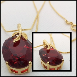 COLGANTE DE RUBI MUJER 45CM.