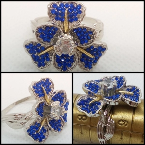 Anillo Blue Blossom – Talla 8.5 USA