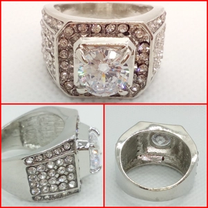 Anillo Clásico Plateado con Zirconia – Talla 10.5 USA