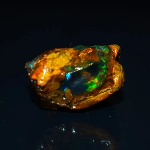 Ópalo etíope en bruto de 34.00 quilates