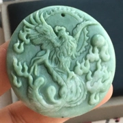 Colgante de Jade Natural Tallado – Ave Fénix y Motivos Tradicionales, 33.12g