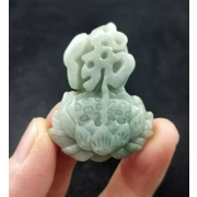 Exquisito Colgante de Jade Natural ”A Jadeite” - Certificado Auténtico Incluido