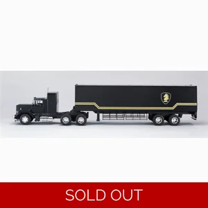Aoshima Knight Rider - Knight Trailer Truck 1/28 Model Kit