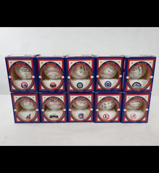 Major League Autographed Baseballs_ Many Teams To Choose