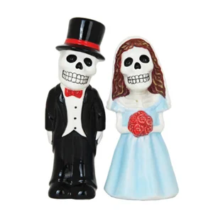 Love Never Dies Salt & Pepper Shakers