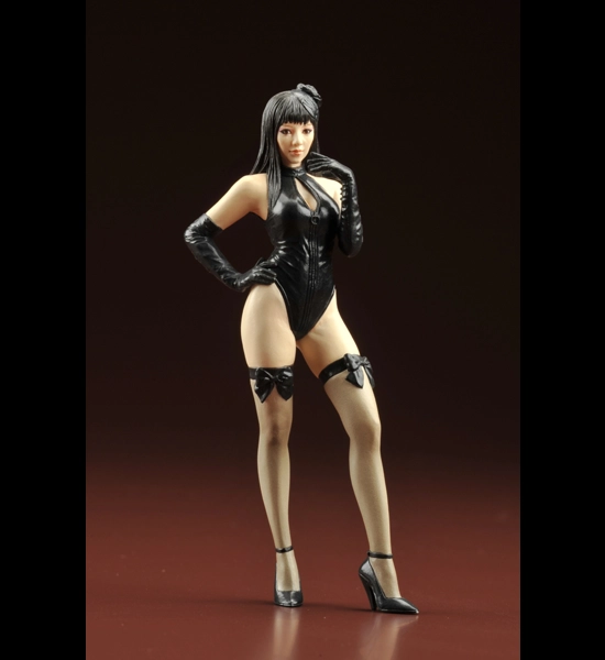 Brick Works Nose Art Queen Yuri Morishita Model Kit