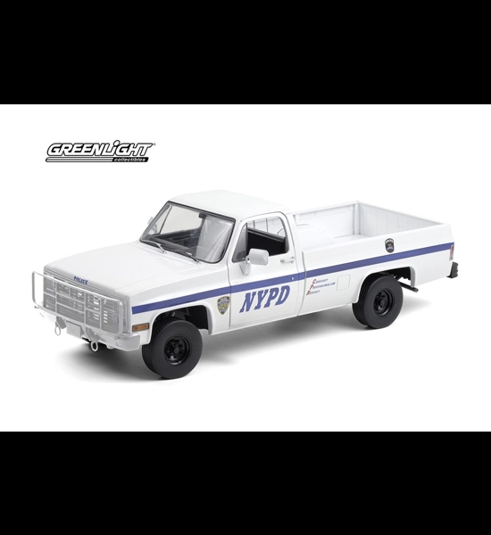 N.Y.P.D. 1984 Chevy CUCV M1008 1:18 Scale