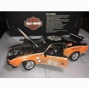 H.D. '69 Ford Mustang Boss 302 1:24 Scale