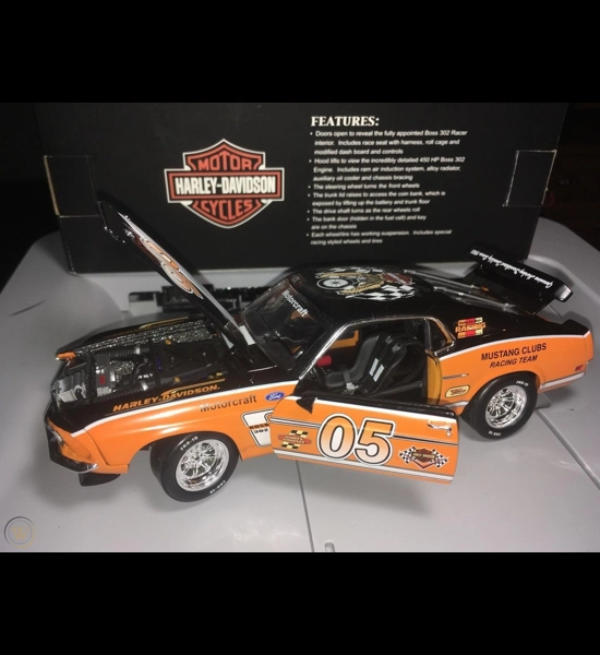 H.D. '69 Ford Mustang Boss 302 1:24 Scale