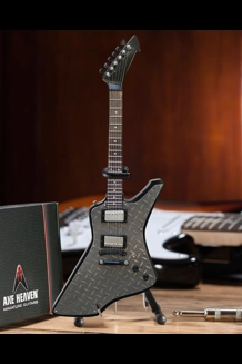 Axe Heaven James Hetfield Diamond Plate Guitar