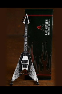 Axe Heaven Kirk Hammett Death Magnetic Guitar Miniature