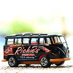 Matchbox - 2000 VW Transporter 1/64 Diecast