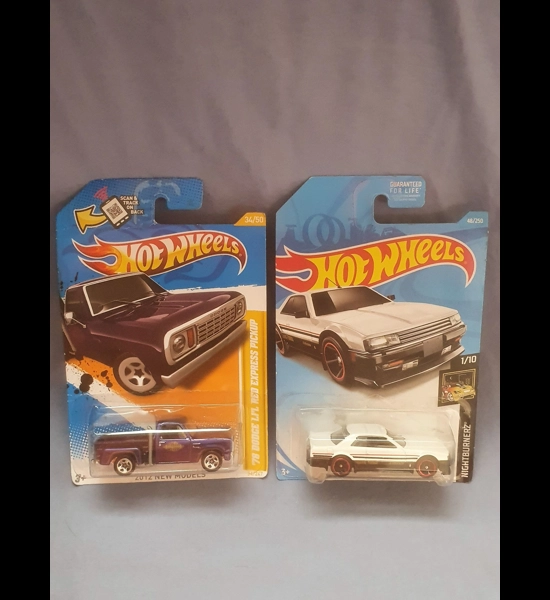 2- Hot Wheels Toy Cars - Dodge & Nissan