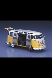 Hasegawa Volkswagen Type 2 Minibus Model Kit