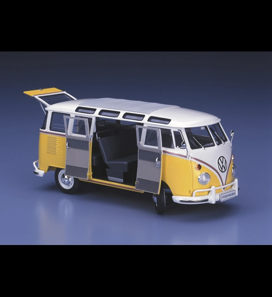 Hasegawa Volkswagen Type 2 Minibus Model Kit