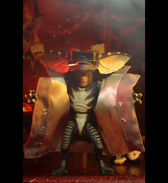 NECA Gremlins Ultimate Flasher Action Figure