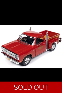 Auto World Li'l Red Express '79 Dodge Pickup 1/18 Diecast