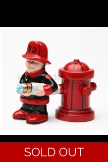 Fireman & Hydrant Salt & Pepper Shaker Set