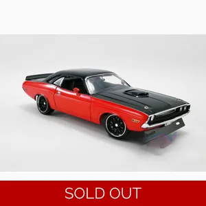 1970 Dodge Challenger R/T Street Fighter 1/18 Diecast