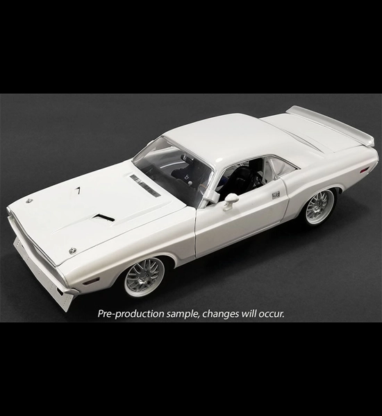 Acme - Kowalski '70 Dodge Challenger Street Fighter 1/18 Scale Diecast