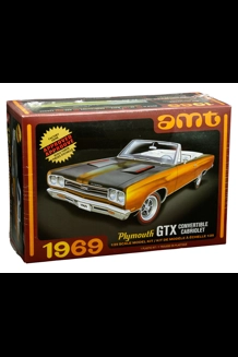 AMT 1969 Plymouth GTX Convertible Model Kit