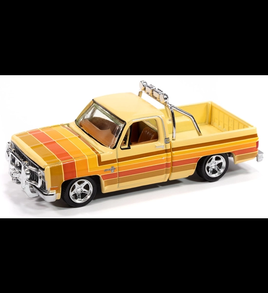 A.W. 1981 Chevy Silverado Fleetside Lowered 1/64 Diecast