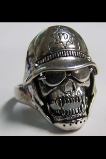 Vampire Skull Biker Ring