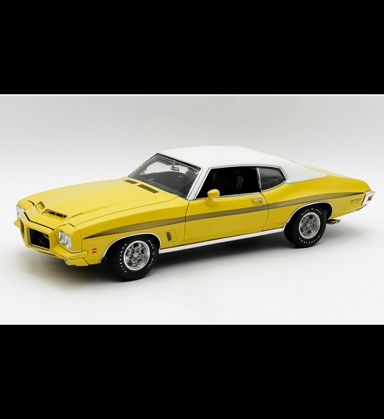 Acme 1972 Pontiac GTO Lemans 1/18 Diecast - Yellow