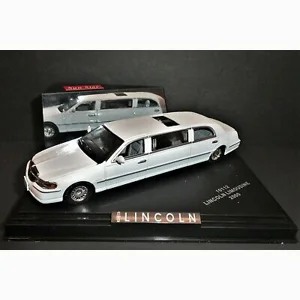Sun Star 2000 Lincoln Limousine 1:43 Scale