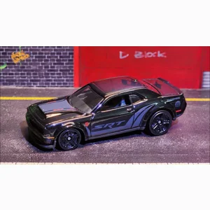 Hot Wheels 2018 Dodge Challenger SRT Demon 1/64 Diecast