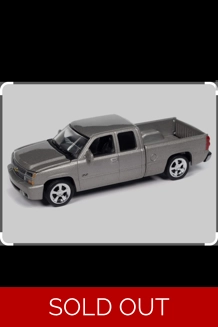 Auto World 2006 Chevy Silverado SS Diecast 1/64