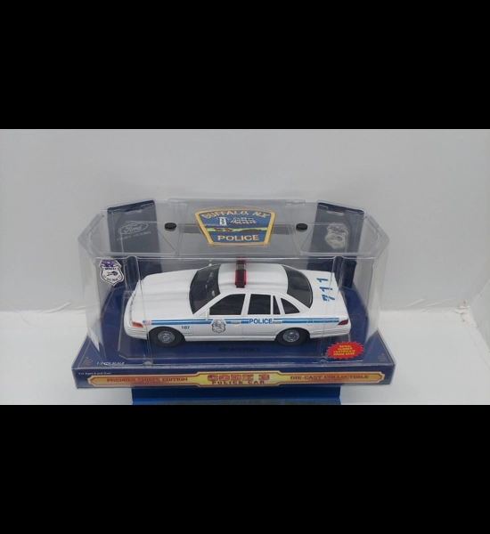 Code 3 Buffalo N.Y. Ford Crown Victoria 1:24 Scale Diecast