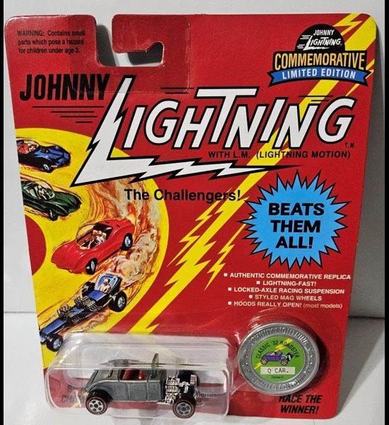 Johnny Lightning The Challengers Classic '32 Roadster