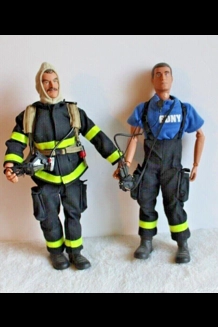 FDNY 9/11 Tribute Figure Set