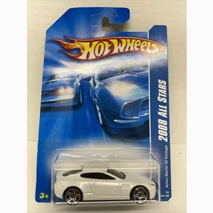 Hot Wheels 2008 All Stars - Aston Martin V8 Vantage 1/64 Diecast