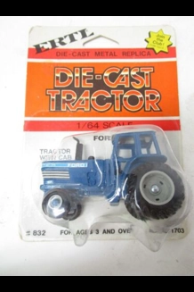 ERTL Vintage Ford Tractor 1:64 Diecast