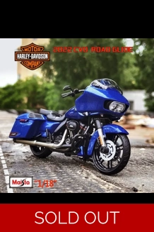 Harley Davidson 2022 CVO Road Glide 1/18 Diecast