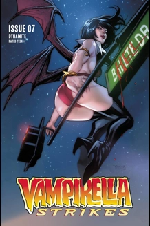 Vampirella Strikes -7- Segovia