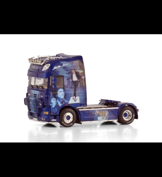 WSI Models Transport T.M.G. DAF Super Space 4x2 Cab 1/50 Diecast