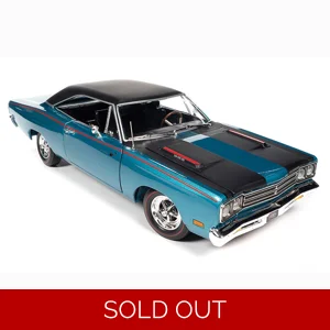 American Muscle 1969 Plymouth Road Runner 1:18 Scale Diecast