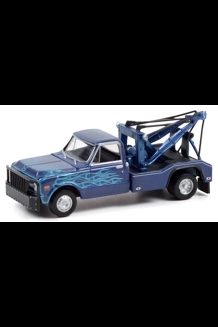 G.L. '69 Chevy C-30 Dually Wrecker