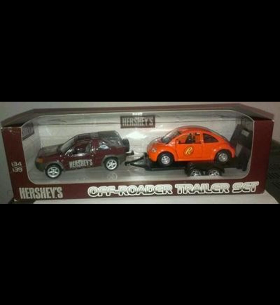 Hershey's Off-Roader Trailer Set Diecast
