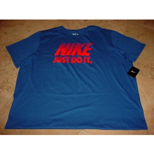 Nike Classic Graphic Futura ..