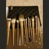 Regal Brush Set