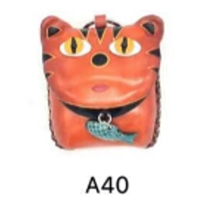 A40 Cat Leather Coin Purse Farm