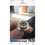 Limb bolt arrow quiver