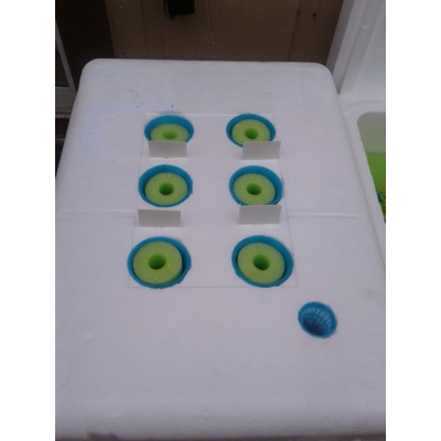 Medium Container w 6 Pods title=